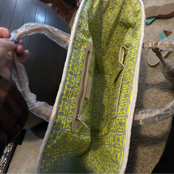 India Hicks bucket style straw bag - Picture 3 of 4